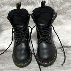 Doc Martens 1460 Serena Faux Fur Lined Black Leather Winter Boots SZ US 5 L UK 3
