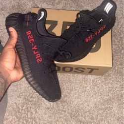 DS  Bred Yeezy Size 10