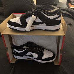 Nike Dunks  low retro se