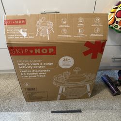 SKIP HOP BRAND NEW