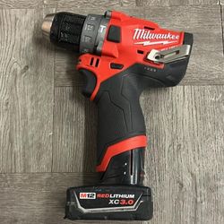 Milwaukee (2504-20) M12 Fuel 1/2 Hammer Drill 