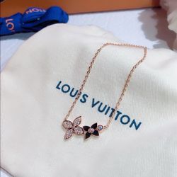 New Louis Vuitton Necklace