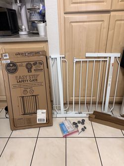 New Easy Step Safety Gate pets dog