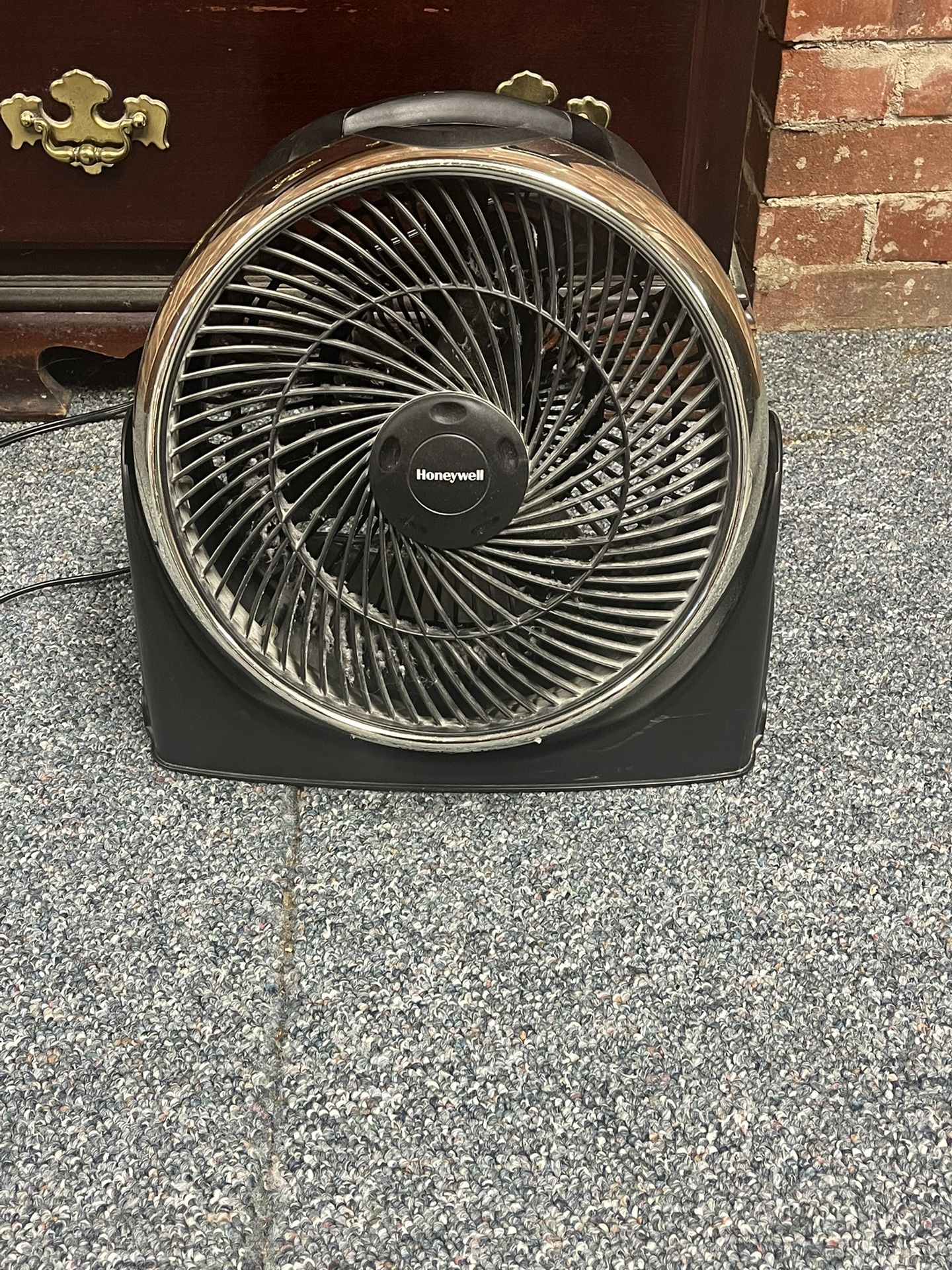 Honeywell Table Top Fan 