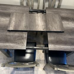 Table 650$