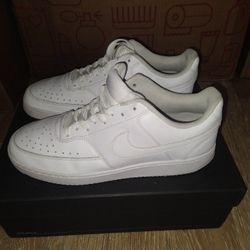 Men White Nikes