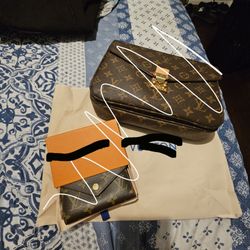 Brown purse and wallet