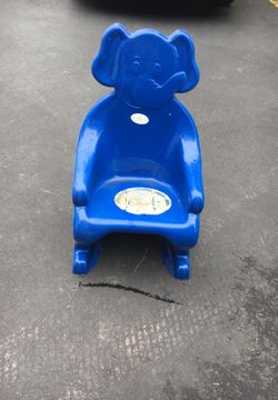Kids plastic chair
