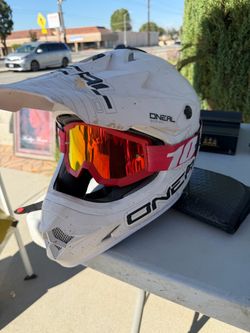 Oneal dirt bike helmet