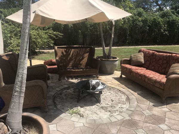 Wicker patio furniture for Sale in Delray Beach, FL - OfferUp