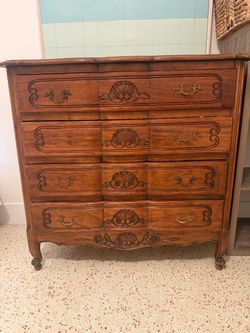 Antique/Vintage Dresser