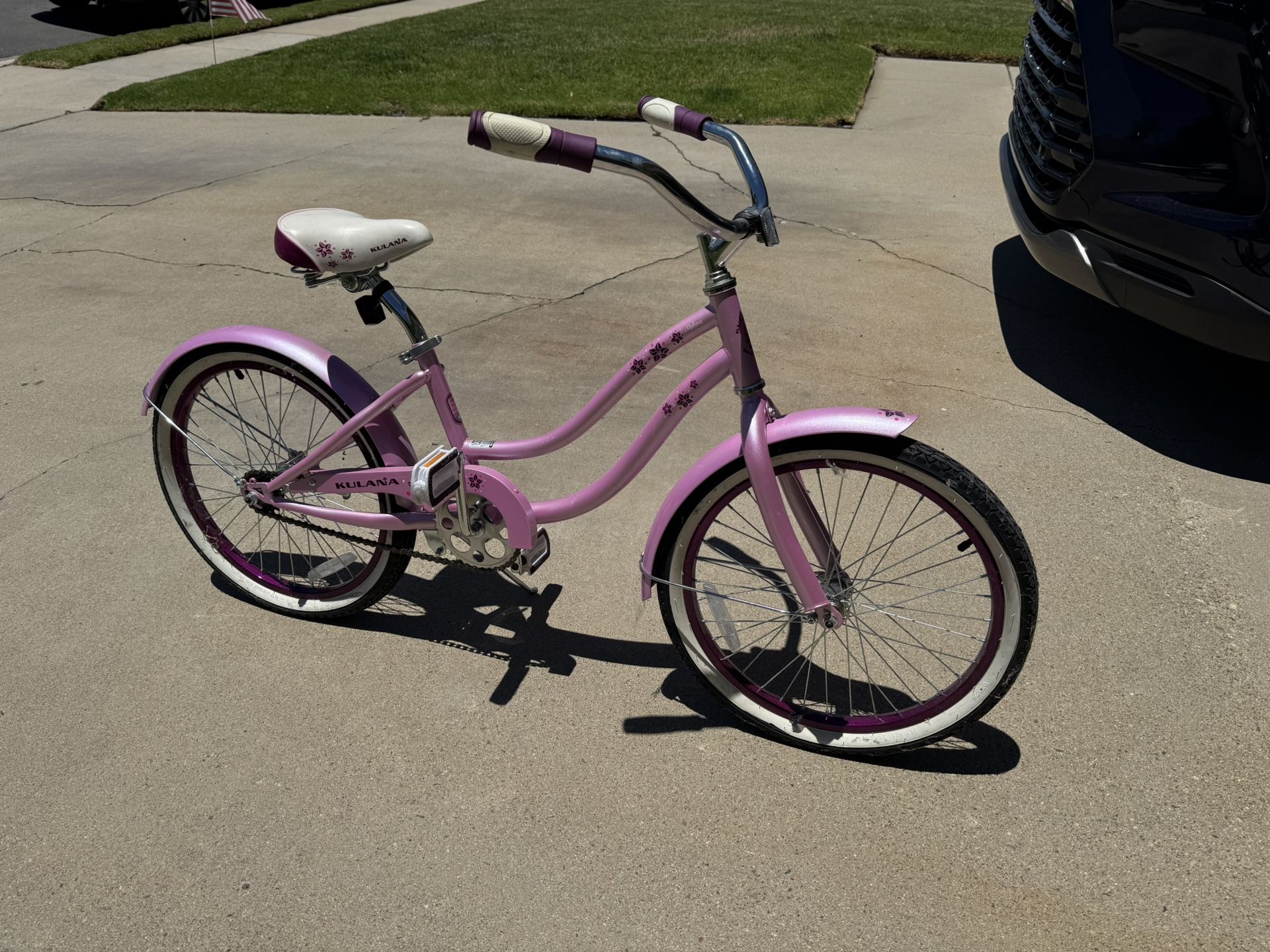Girls Cruiser Bike
