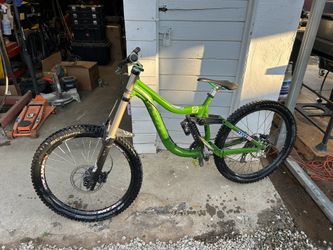 26” Wheel Kona Operator M Size MTB Downhill Bike (cash Or Trade)