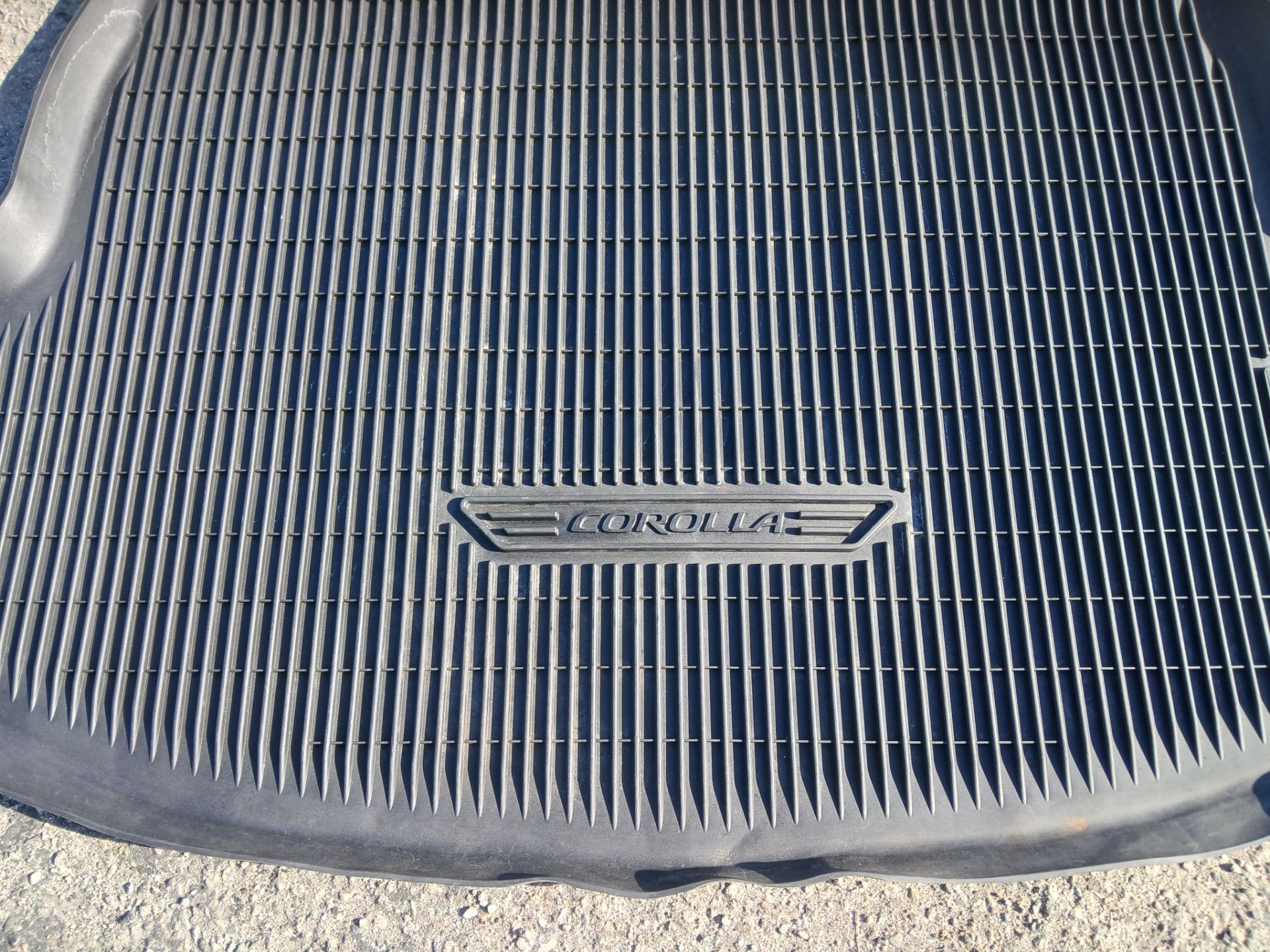 $30 OR BEST OFFER 2020-2024 TOYOTA COROLLA OEM ALL WEATHER TRUNK CARGO MAT