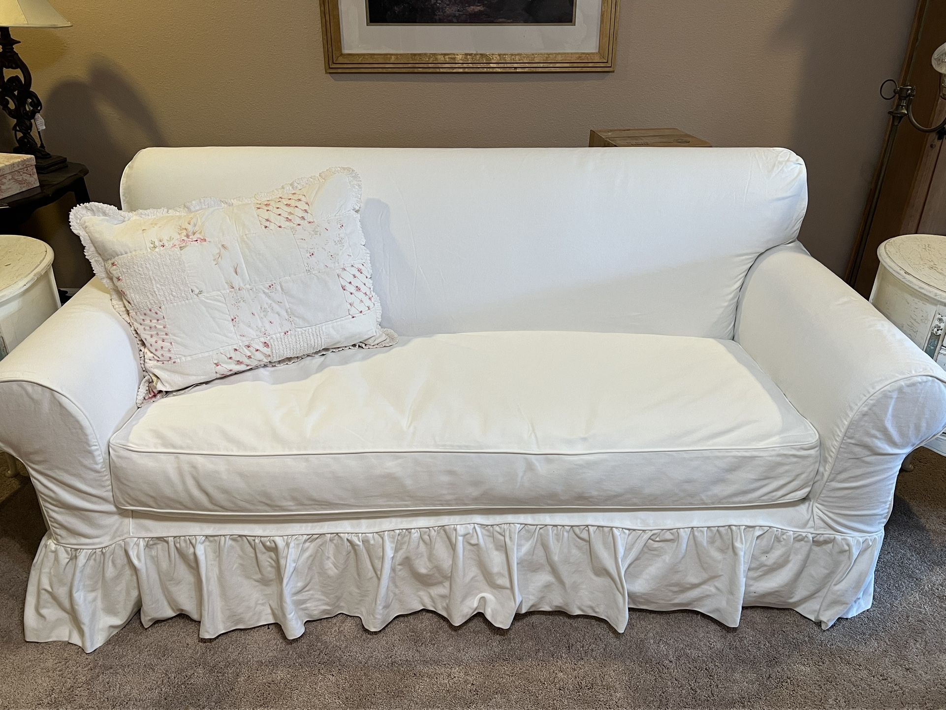 White Slipcovered Sofa - Rachel Ashwell Excellent Condition