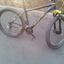 Mercurino Grisley 26" 21 Speed