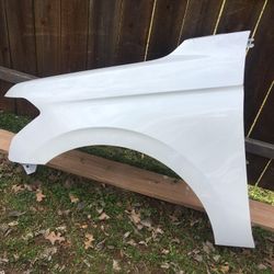 2020 Ford Expedition lh Fender