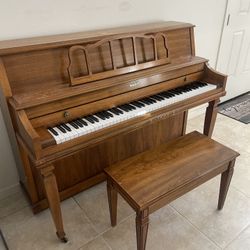 Piano 