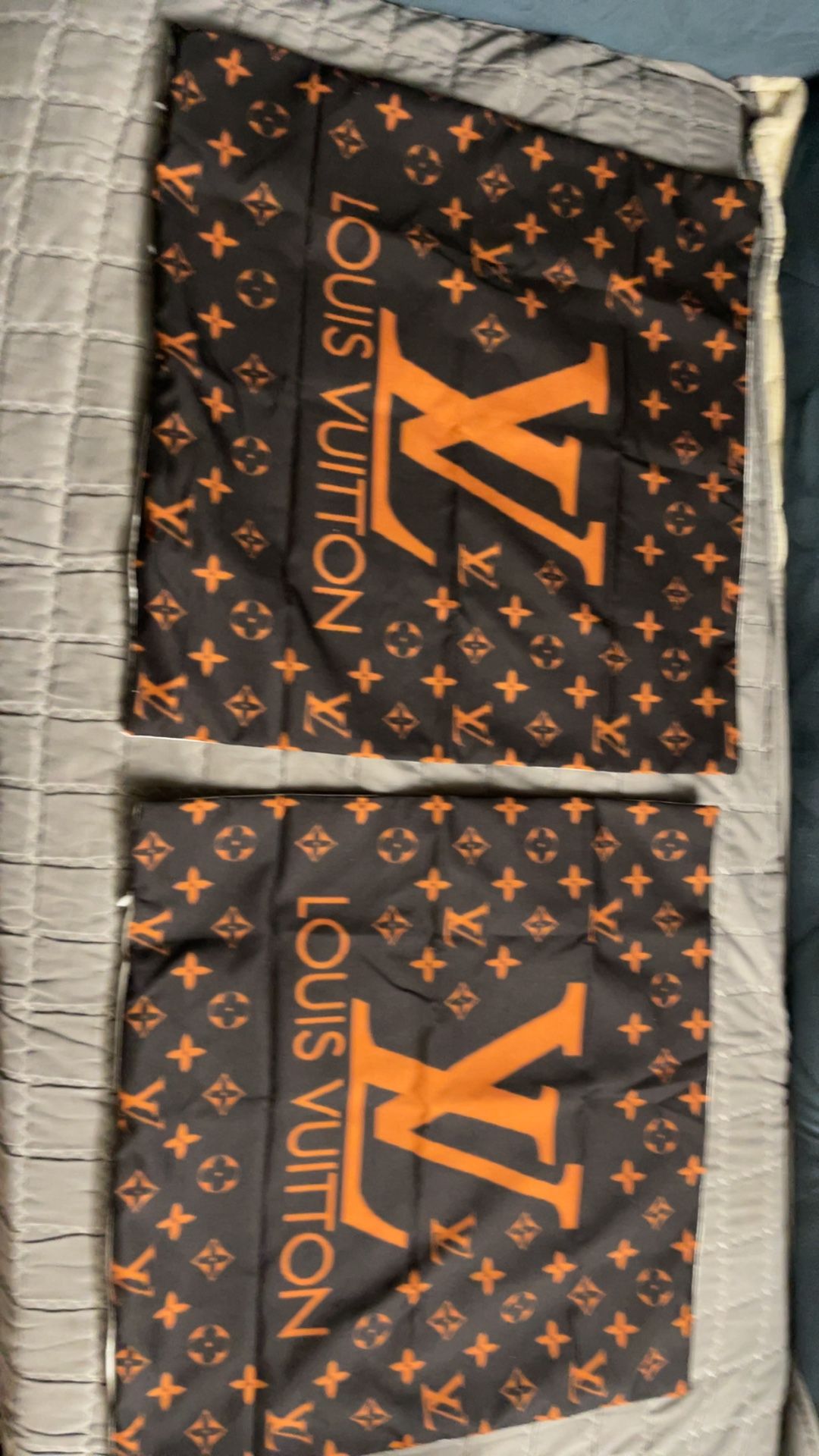 Brand New Set Of 2 LV pillow Cases