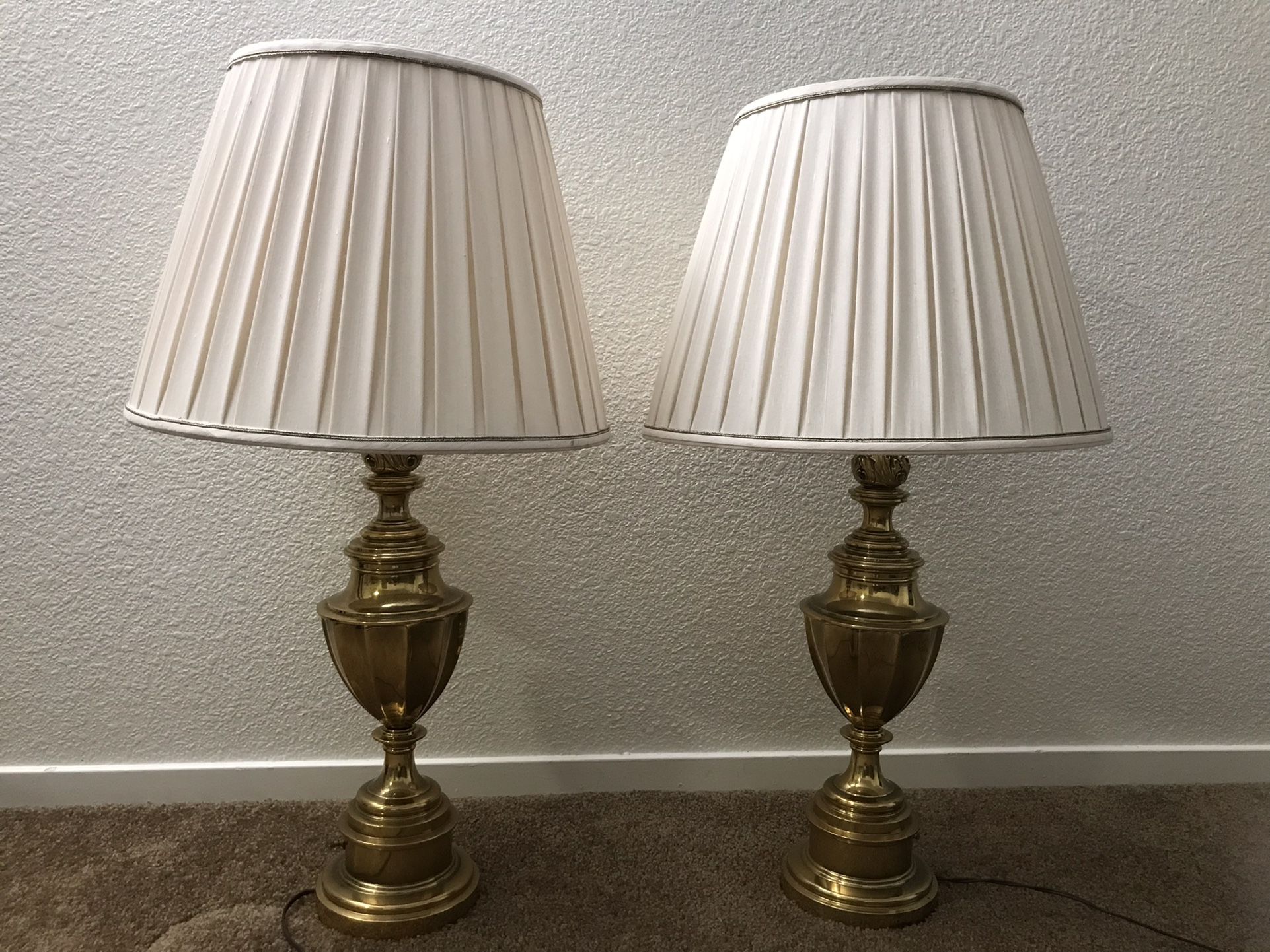 VINTAGE STIFFEL 5561  Lamps  