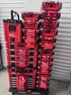 ⚡ BRAND NEW MILWAUKEE PACKOUT BUNDLE | COMPACT BOXES, BINS, & ORGANIZERS 💯 (MESSAGE FOR PRICE)
