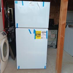 Refrigerador nuevo marca Whirlpool