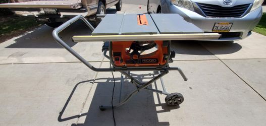 Ridgid 10 in. Pro Jobsite Table Saw with Stand