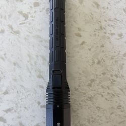 Pelican 8060 LED Flash Light 