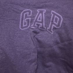 gap sweatshirt , xs