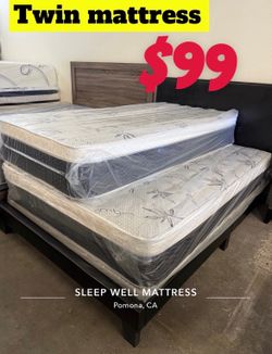 Twin size pillow top mattress