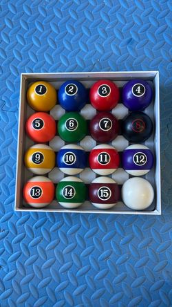 Pool table balls