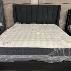 Stearns & Foster King Mattress. 🚚WE DELIVER🚚