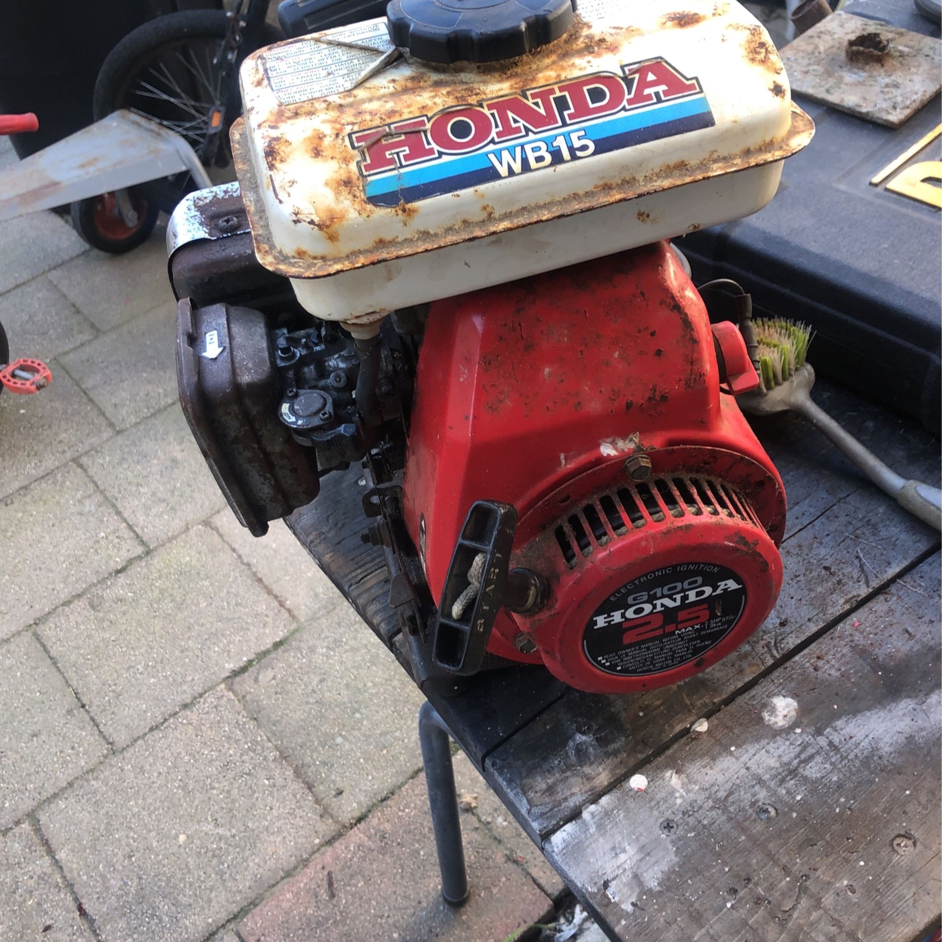 Honda Wb15