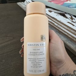 Kristen Ess signature conditioner