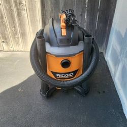 12 Gallon Rigid Shop Vac