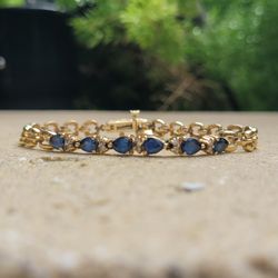 14K Gold Sapphire Diamond Bracelet (Includes Jewelry Box)