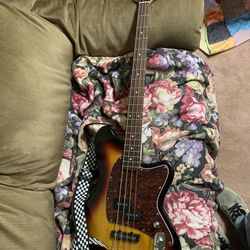 Selling A Slightly Used 4 String Ibanez Bass Great Condition!