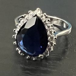 Sterling Silver 925 Ring with Blue Stone. Size 8