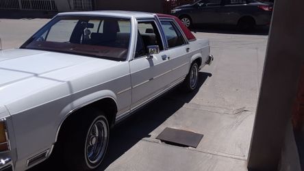 1986 Ford LTD Crown Victoria
