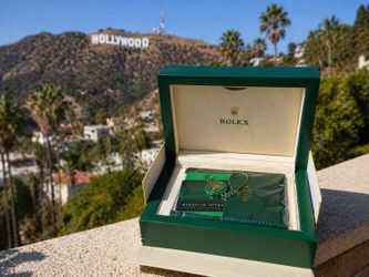 Rolex box for watch with papers
