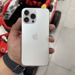 iPhone 14 Pro Max Unlocked 128GB! Finance For $50 Down Payment!!