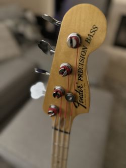 Fender Precision Bass 