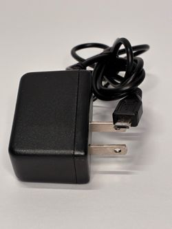 Black Wall Charger W/ Micro USB