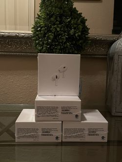 Apple AirPods 2nd Generation