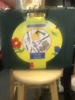 Amanda Smith Garden tool kit