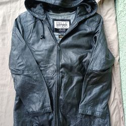 Wilson's Leather Jacket  With Hoodie $25.00