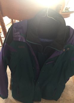 Warm mans jacket. Large