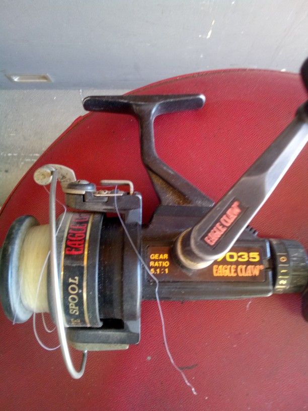 Eagle Claw Fishing Reel