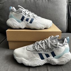 Adidas Trae Young 3 Basketball Shoes Sz 8.5