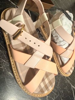 Burberry girl